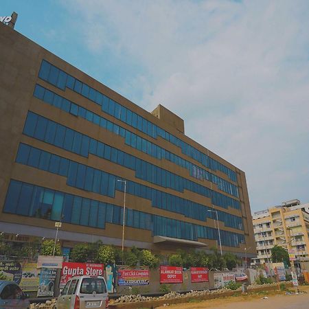 Hotel O H D Hotel Bhiwadi Экстерьер фото
