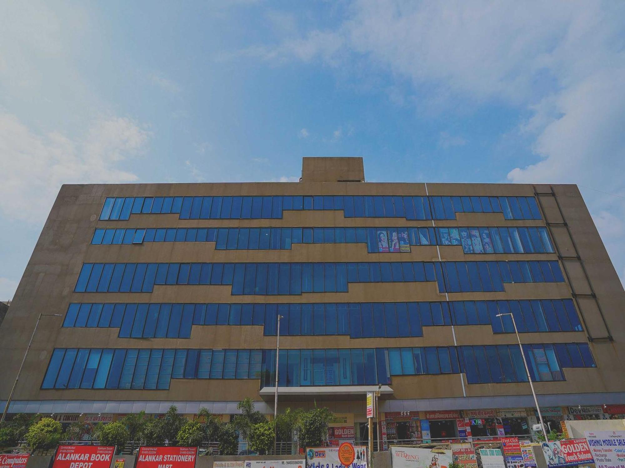 Hotel O H D Hotel Bhiwadi Экстерьер фото